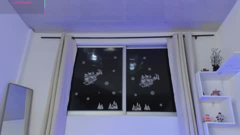 selenafox online show from 15, 11, 2025