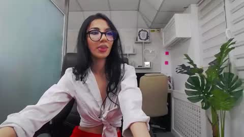 Snapshot of selenajoy_ chatting on 25, 11, 2025 selenajoy_ online show from 25, 11, 2025