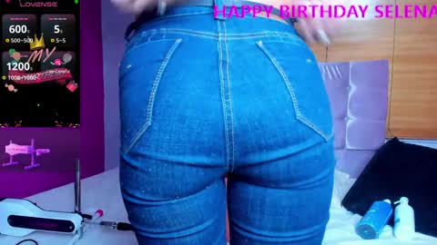 Snapshot of selenakyle92_ chatting on 1, 2, 2025 Selena online show from 1, 2, 2025