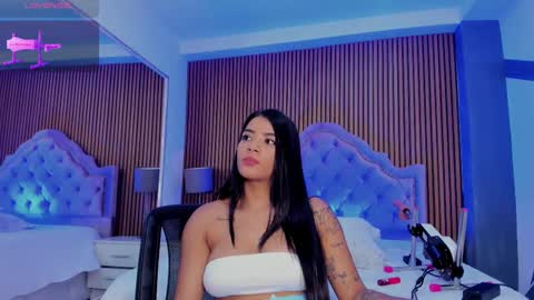 Snapshot of selenastonne chatting on 17, 9, 2025 selenastonne online show from 17, 9, 2025