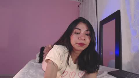 Snapshot of selene_gils chatting on 21, 10, 2025 nathy online show from 21, 10, 2025