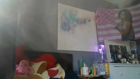 Selene online show from 2, 1, 2025