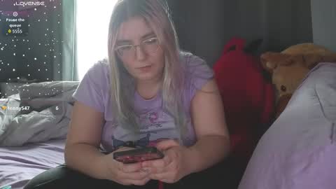 Selene online show from 4, 3, 2026