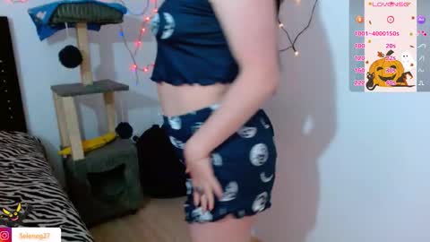 Snapshot of seleneg chatting on 19, 10, 2025 Selene G online show from 19, 10, 2025