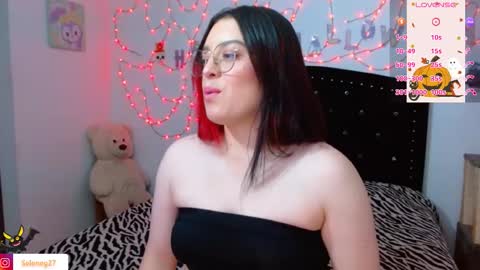 Snapshot of seleneg chatting on 24, 10, 2025 Selene G online show from 24, 10, 2025