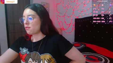 Snapshot of seleneg chatting on 11, 11, 2025 Selene G online show from 11, 11, 2025