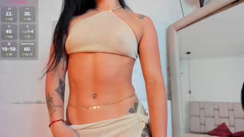 Snapshot of selenem_ chatting on 12, 10, 2025 Selene online show from 12, 10, 2025