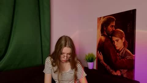 Ashley online show from 12, 9, 2025