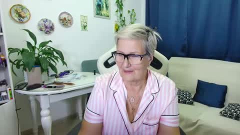 Selenna online show from 19, 12, 2025