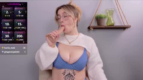 Snapshot of selina_thick chatting on 17, 1, 2025 Selina Mae online show from 17, 1, 2025