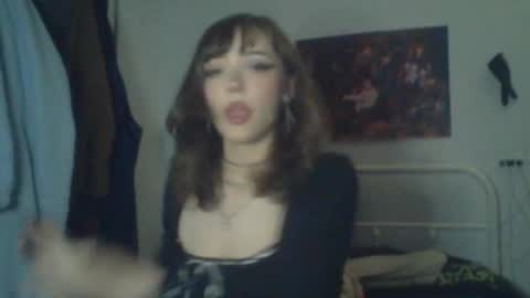 Snapshot of sendforesme chatting on 7, 3, 2026 goddess esme online show from 7, 3, 2026