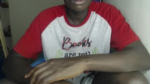 Snapshot of sensation_2 chatting on 12, 1, 2026 Charles online show from 12, 1, 2026