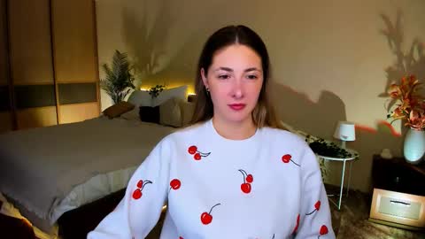 sensitiveheartt online show from 13, 10, 2025