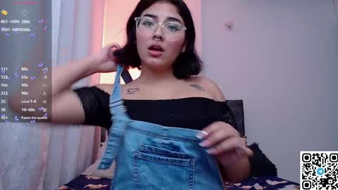 Snapshot of sensual_flame chatting on 21, 12, 2024 Camille and sophie online show from 21, 12, 2024