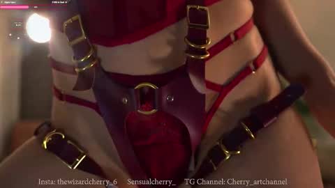 Maria- OF sensual bee online show from 13, 3, 2026