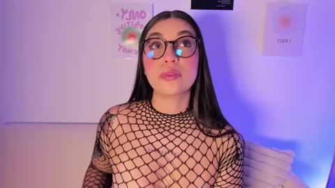 Snapshot of sensualhaven_ chatting on 5, 12, 2025 sensualhaven_ online show from 5, 12, 2025