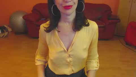 sensualmyra online show from 23, 2, 2025