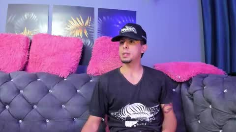 Snapshot of sensualsoulss chatting on 5, 11, 2025 sensualsoulss online show from 5, 11, 2025