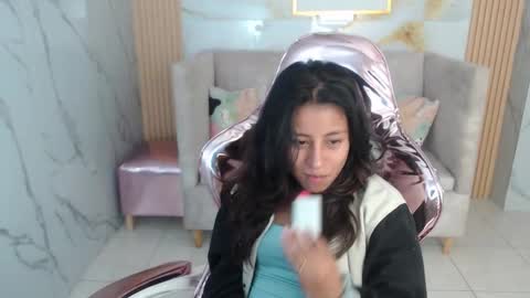 serabella_s online show from 17, 12, 2025