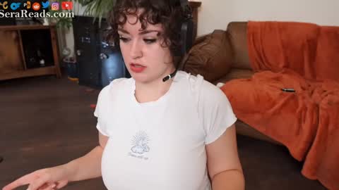 SeraReads online show from 15, 11, 2025