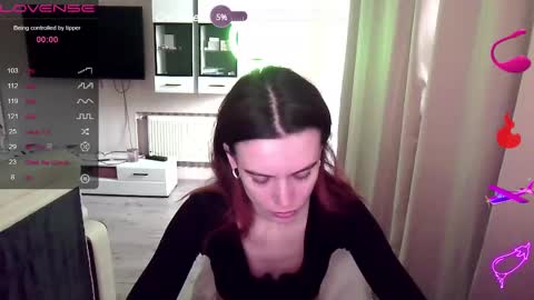 serenamilss online show from 19, 2, 2025