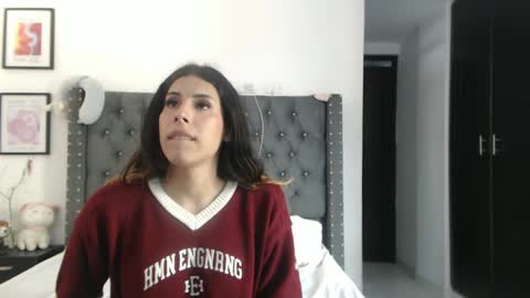 Snapshot of serenaroussee chatting on 7, 12, 2024 sararoussee online show from 7, 12, 2024