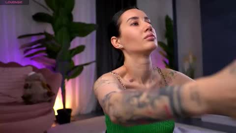 Serena online show from 20, 11, 2025