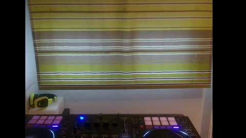 Dj Notorious aka bionik hand online show from 20, 9, 2025