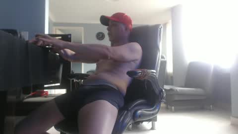 hetero serio discreto online show from 24, 1, 2025