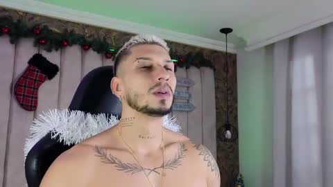 HEY IM SETH online show from 31, 12, 2024