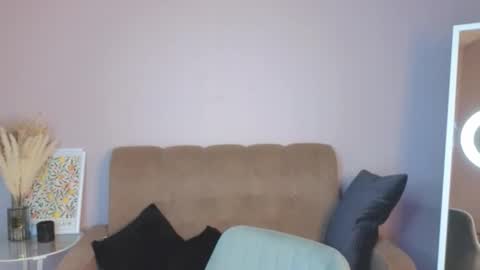 Snapshot of sevans14 chatting on 15, 11, 2025 SevanS14 online show from 15, 11, 2025