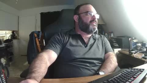 Seven online show from 6, 2, 2025