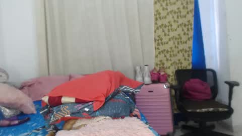 Karol y antony online show from 27, 2, 2025