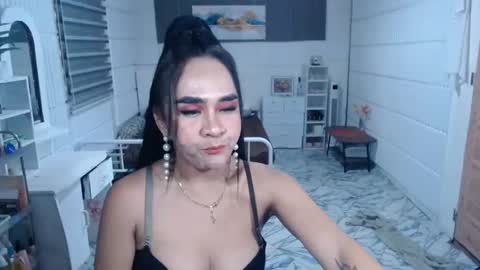 MS Anna online show from 3, 10, 2025