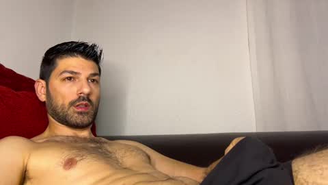 Snapshot of sexfriendch chatting on 6, 3, 2025 Lucenzo online show from 6, 3, 2025
