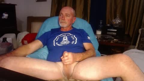 Sex Junkie online show from 28, 1, 2025