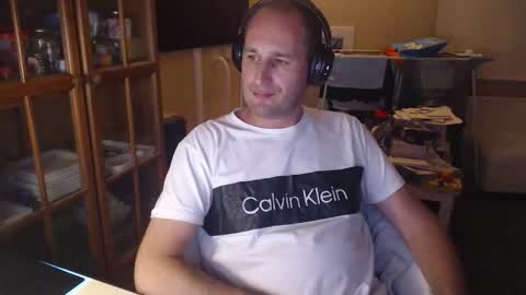 Snapshot of sexlobo1 chatting on 23, 10, 2025 Sexlobo online show from 23, 10, 2025