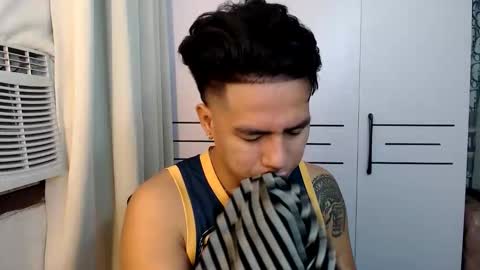 HI I AM JAMESPLEASE LET ME DO SOME HOT SHOWS FOR YOU HERE FOR MY  SCHOOL AND FOR MY FAMILY online show from 14, 11, 2025