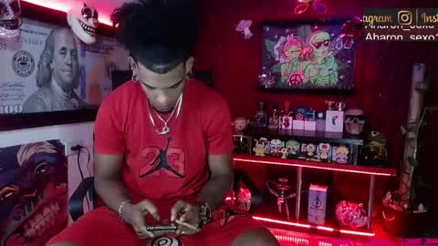 Aharon  ravelo online show from 18, 1, 2026