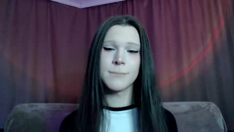 Nextdoor Princess online show from 27, 2, 2025