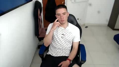 sextinger online show from 27, 12, 2024