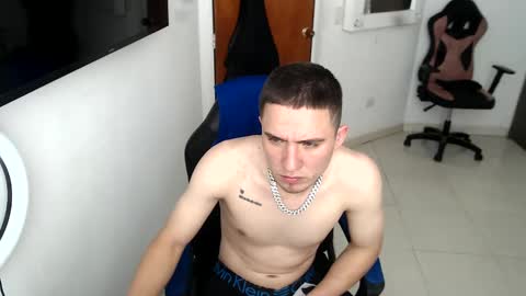 sextinger online show from 29, 12, 2024