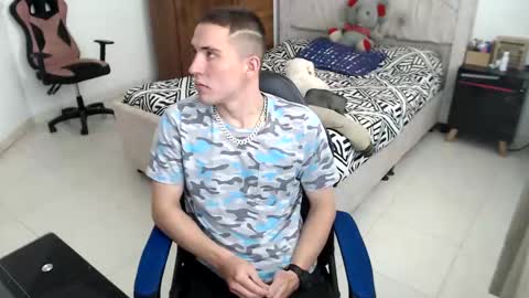 sextinger online show from 12, 1, 2025