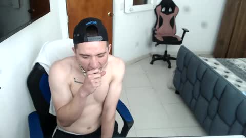sextinger online show from 23, 1, 2025