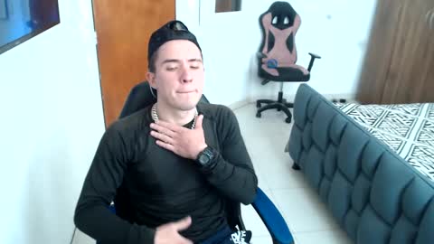 sextinger online show from 27, 1, 2025