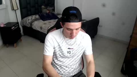 sextinger online show from 3, 2, 2025