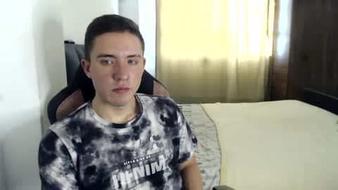 sextinger online show from 26, 2, 2025
