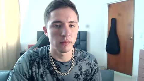 sextinger online show from 8, 3, 2025