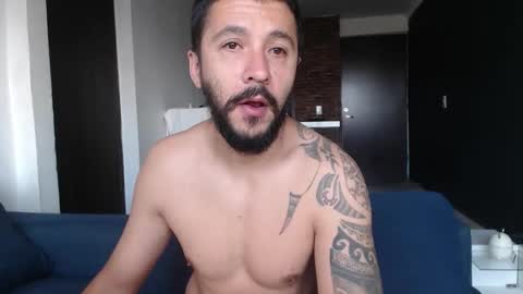 Snapshot of sexual_devils chatting on 17, 11, 2025 sexual_devils online show from 17, 11, 2025