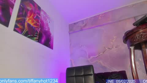 Tifanny Benitez  online show from 5, 2, 2025